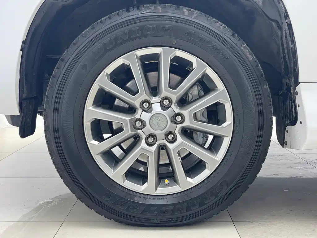 Toyota Prado (Import) — миниатюра 20
