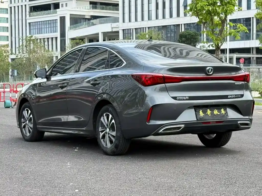 Changan Eado — миниатюра 7