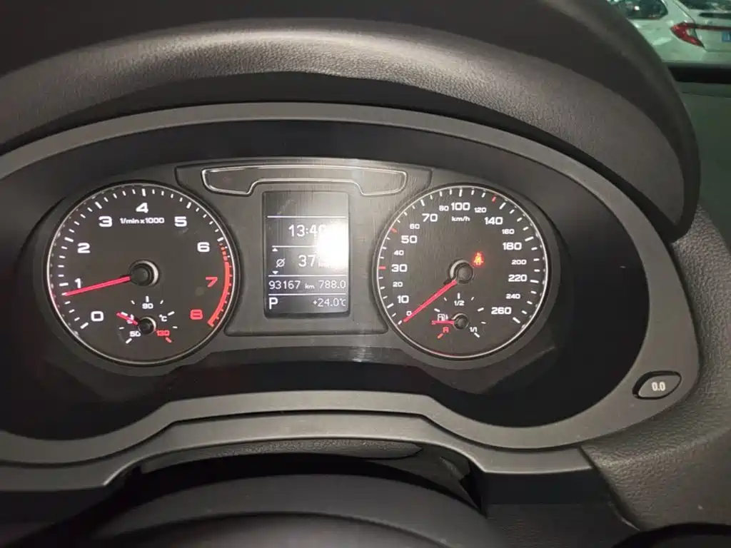 Audi Q3 — миниатюра 12