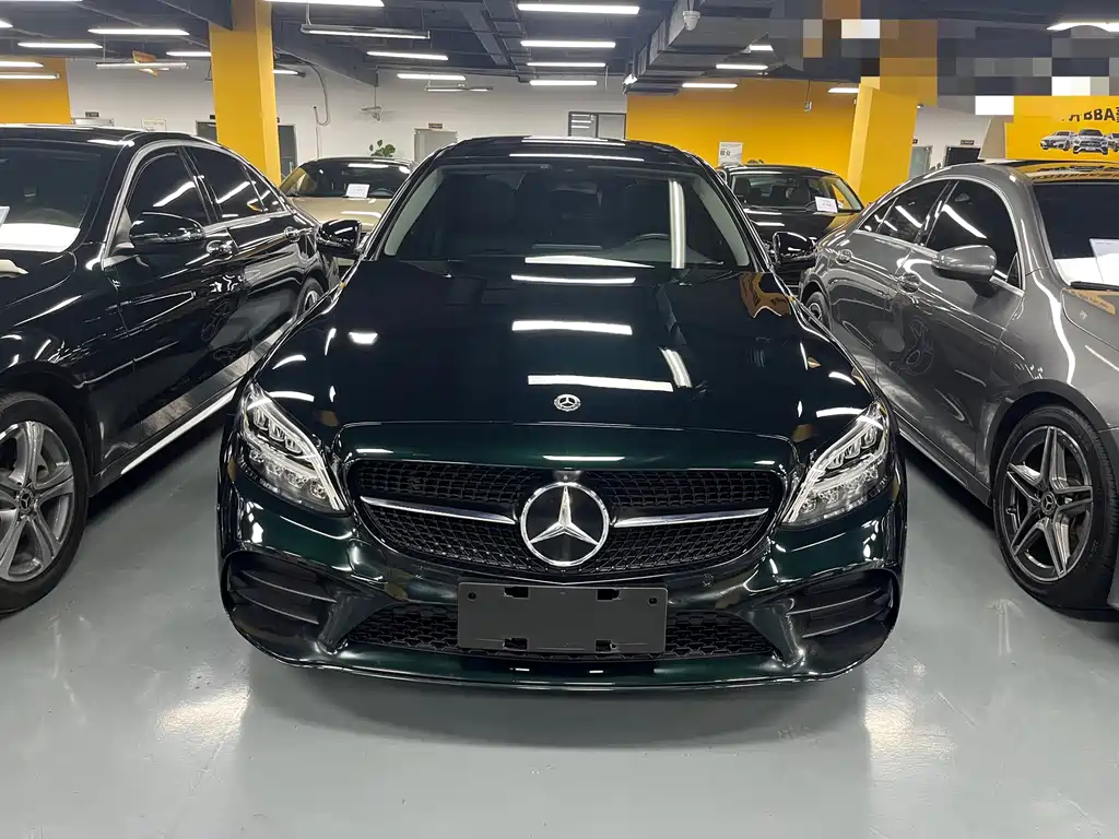 Mercedes-Benz C-Class — миниатюра 2