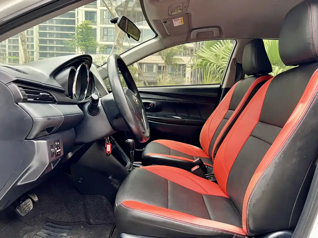 TOYOTA YARIS L ZHIXUAN