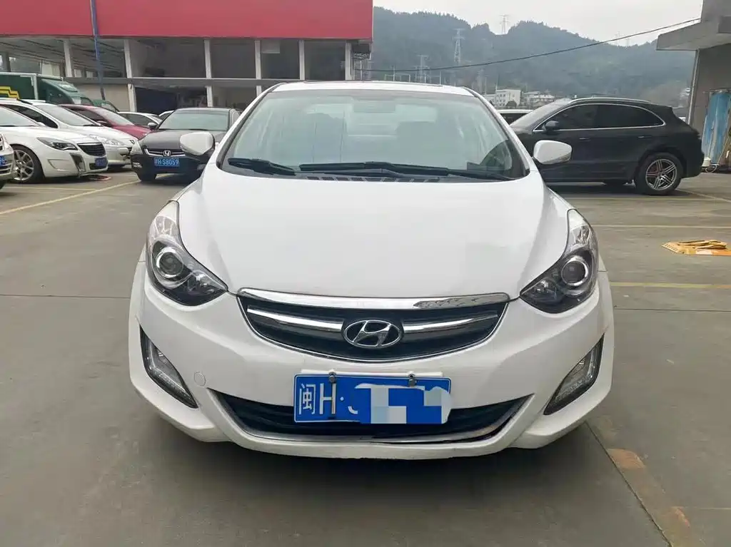 Hyundai Elantra Langdong — миниатюра 2