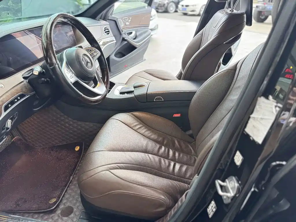 Mercedes-Benz S-Class — миниатюра 6