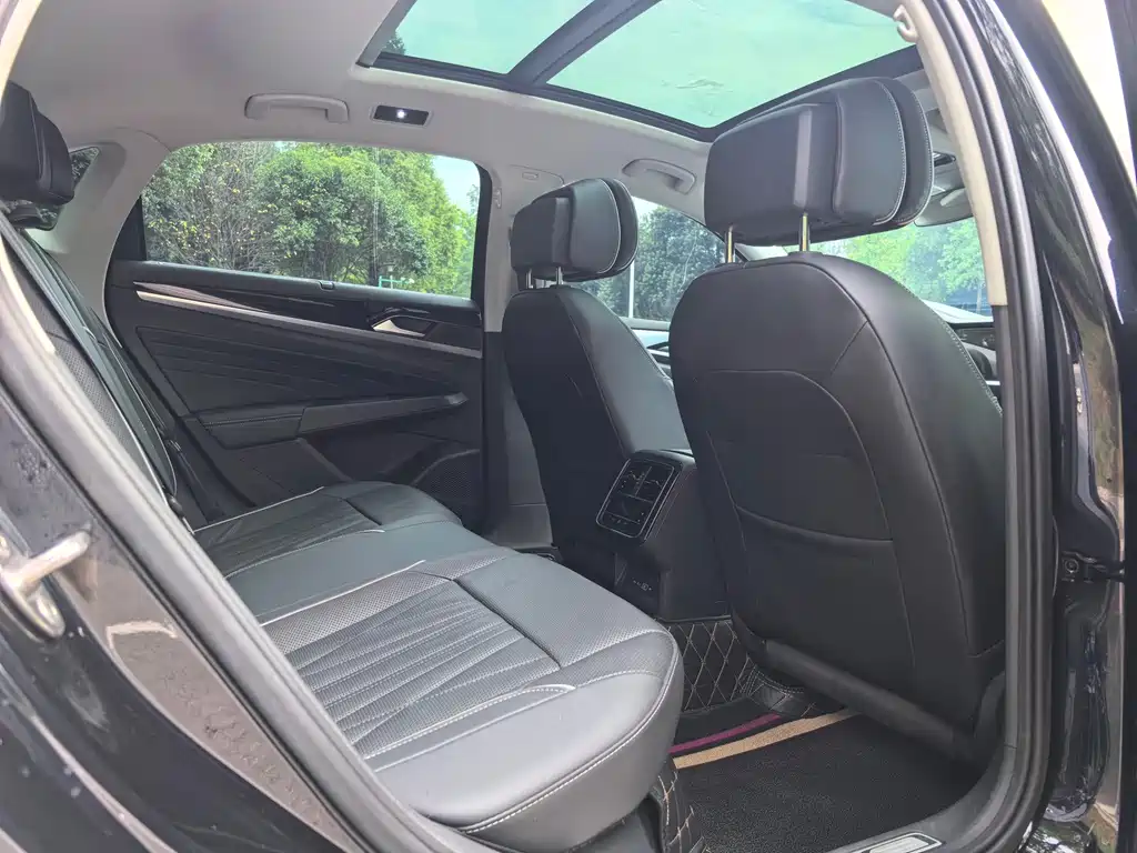 Volkswagen Passat — миниатюра 15