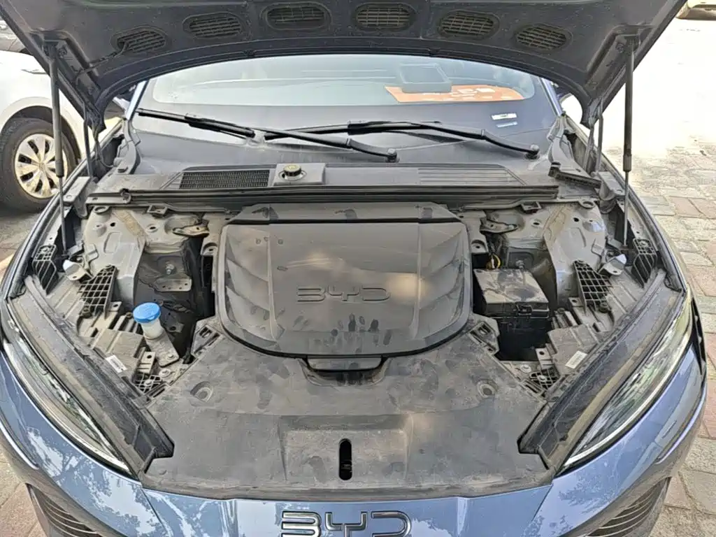BYD Seal — миниатюра 20
