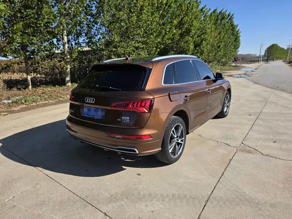 Audi Q5L — миниатюра 4