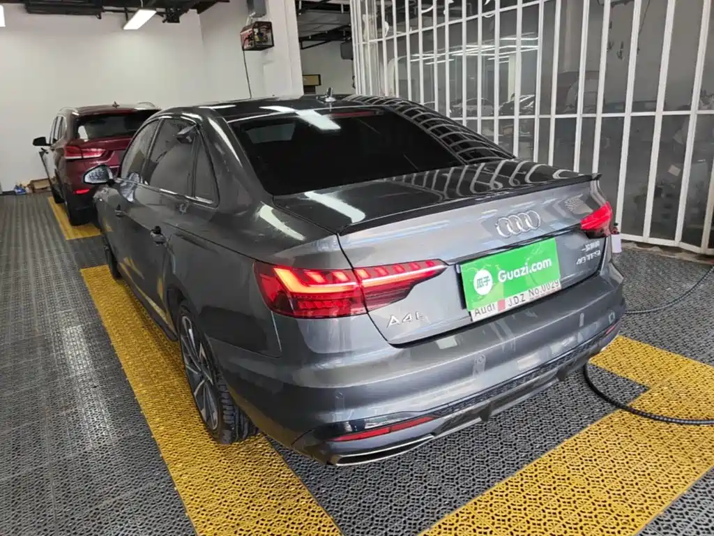 Audi A4L — миниатюра 5