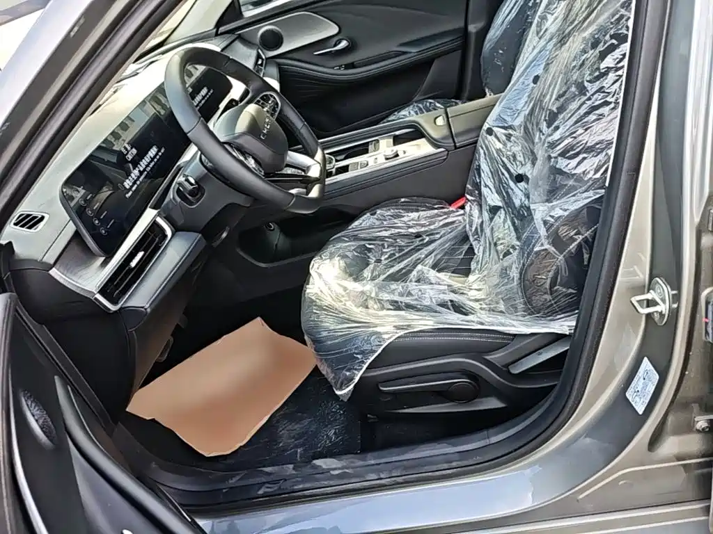 Chery Arrizo 8 — миниатюра 15