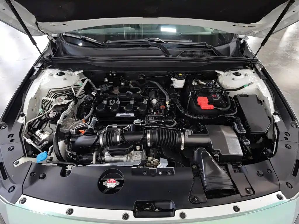 Honda Accord — миниатюра 6