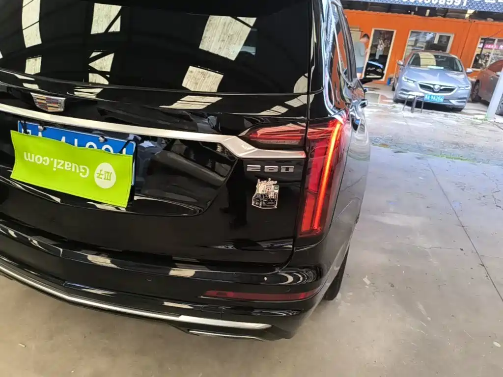 Cadillac XT6 — миниатюра 8