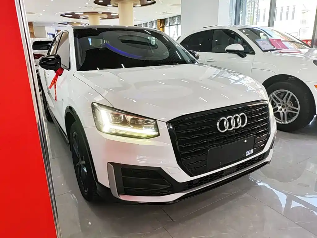Audi Q2L — миниатюра 4
