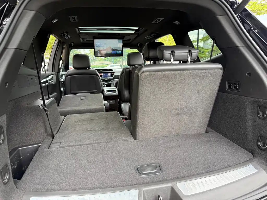 Cadillac XT6 — миниатюра 21