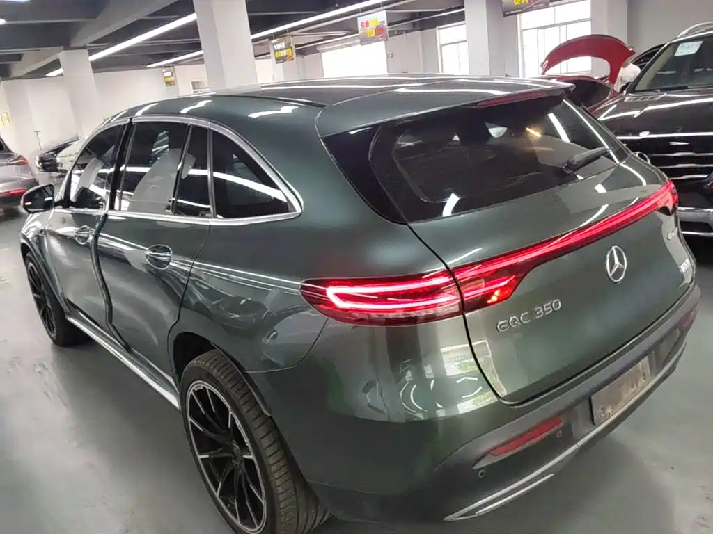 Mercedes-Benz EQC — миниатюра 5