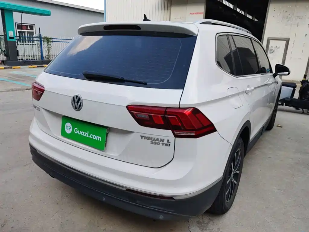 Volkswagen Tiguan L — миниатюра 7