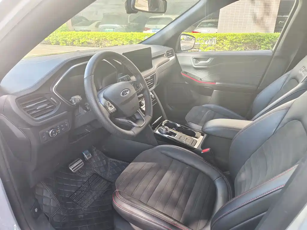 Ford Escape — миниатюра 4