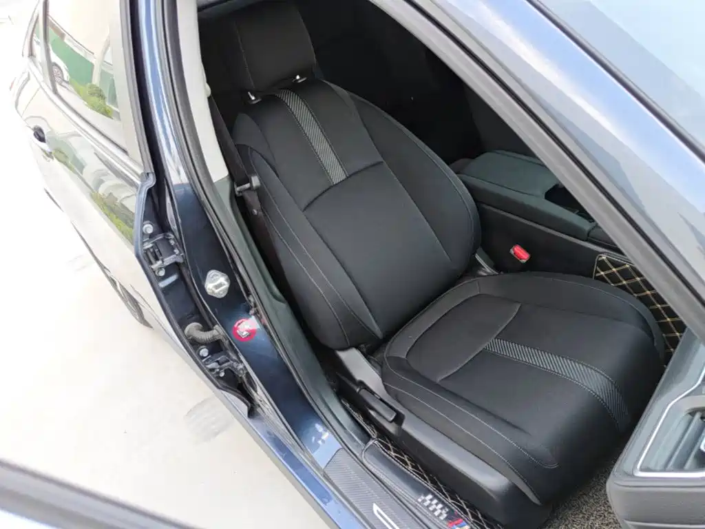 Honda Civic — миниатюра 25