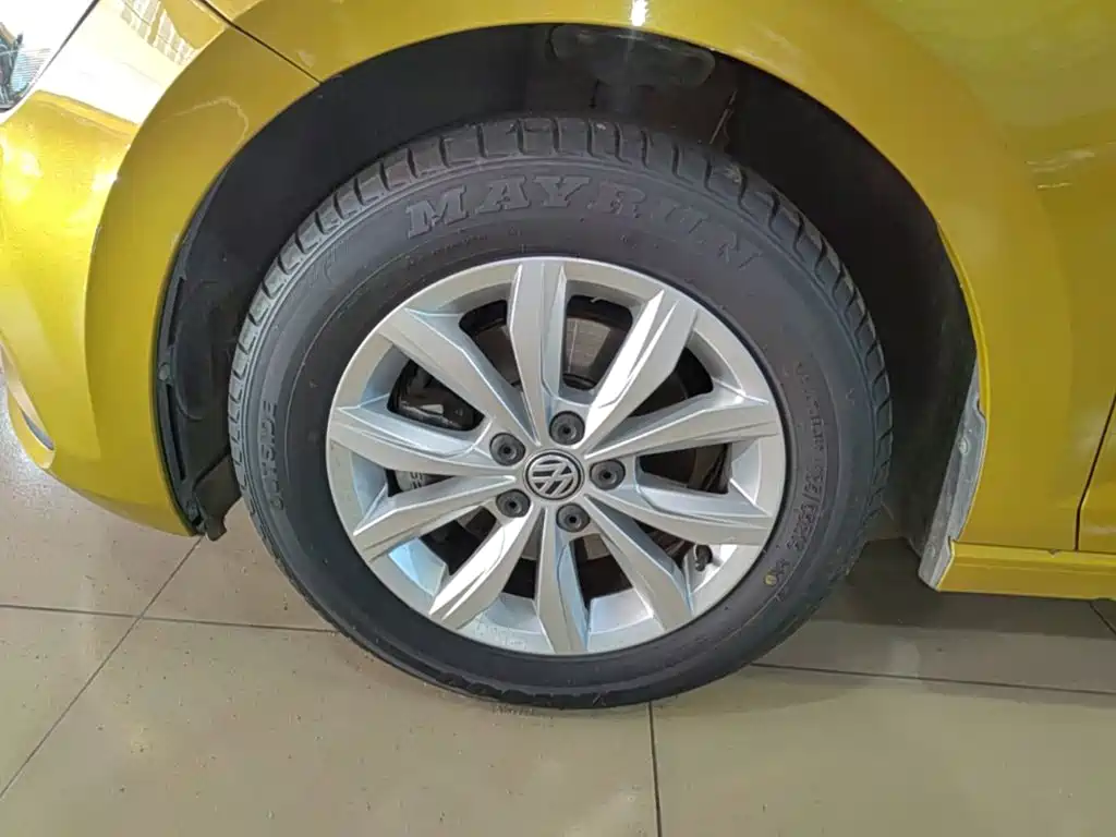 Volkswagen Polo — миниатюра 23