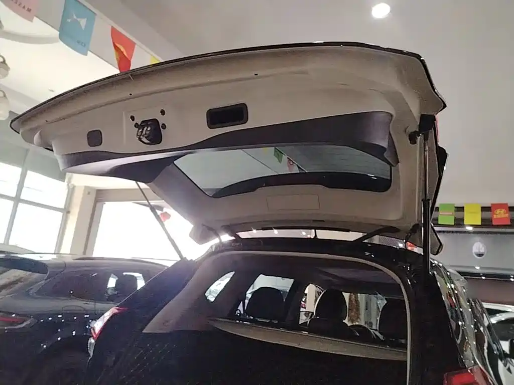 Nissan X-Trail — миниатюра 19