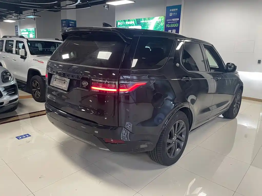 Land Rover Discovery — миниатюра 3