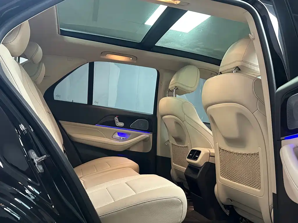 Mercedes-Benz GLE (Import) — миниатюра 5