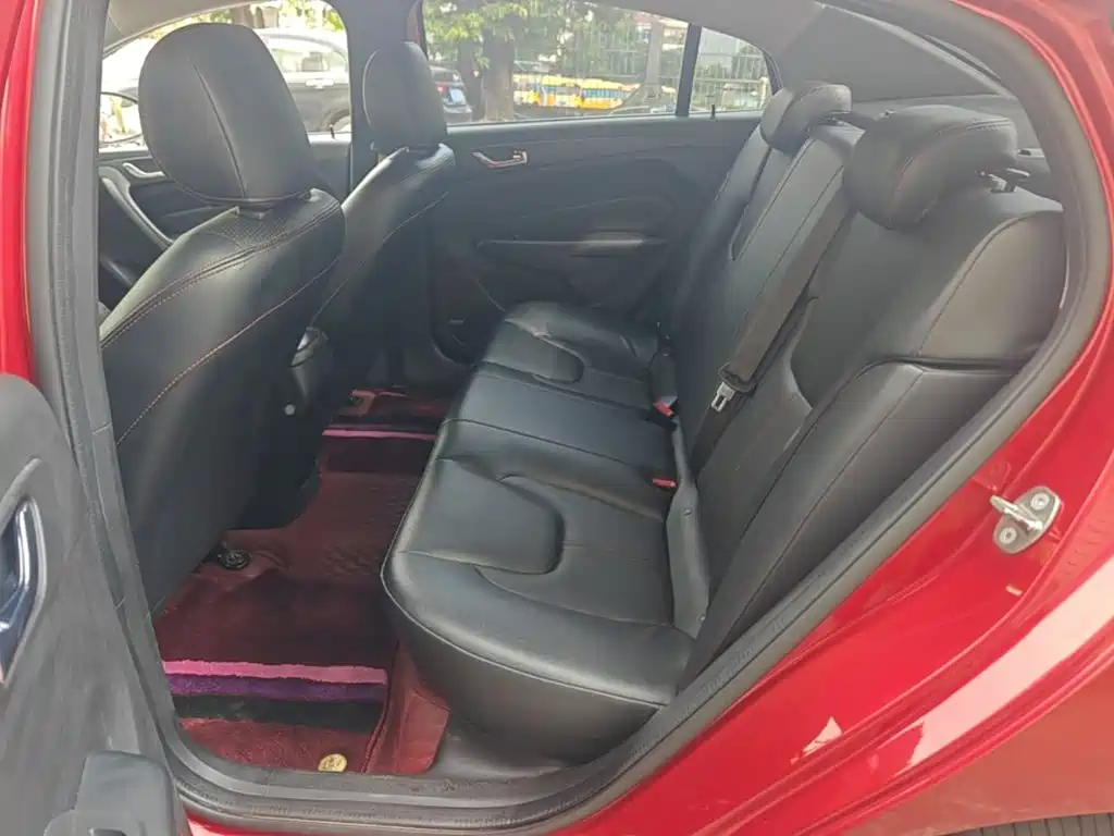 Chery Arrizo 5 — миниатюра 17
