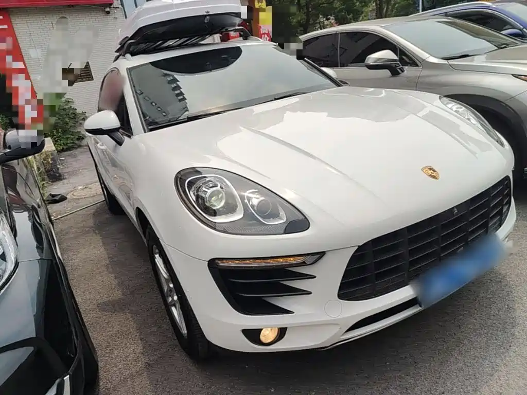 Porsche Macan — миниатюра 4