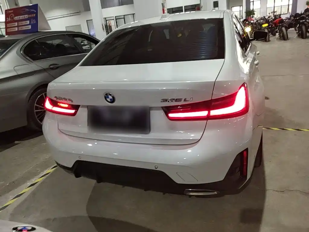 BMW 3 Series — миниатюра 6