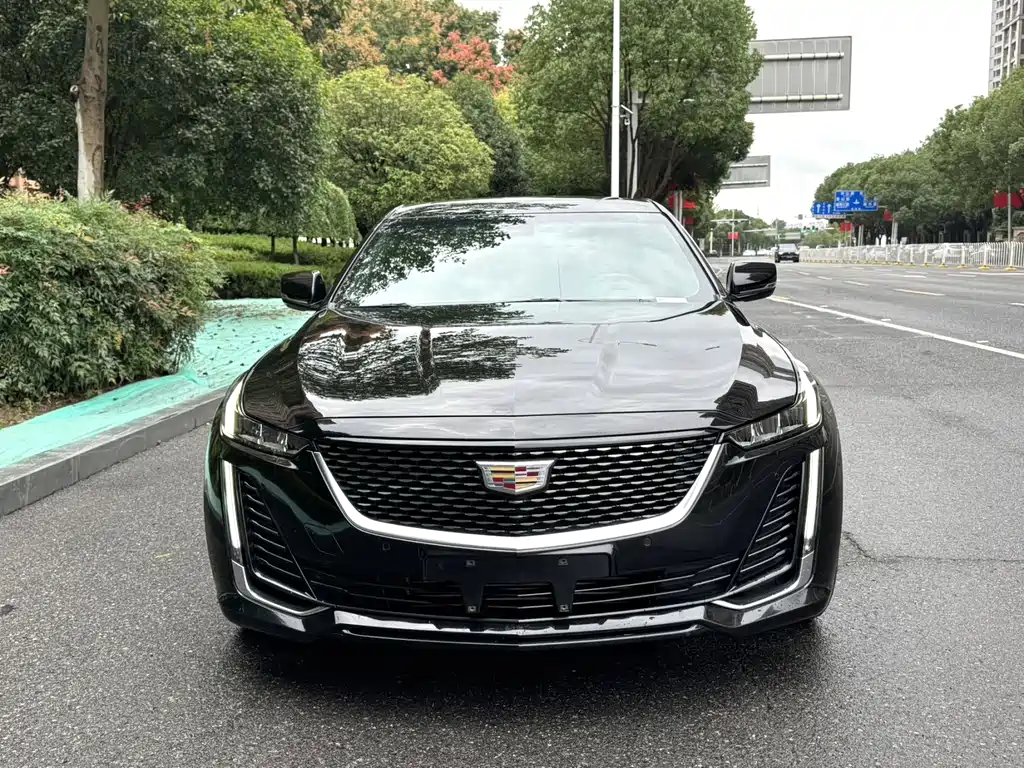 Cadillac CT5 — миниатюра 2