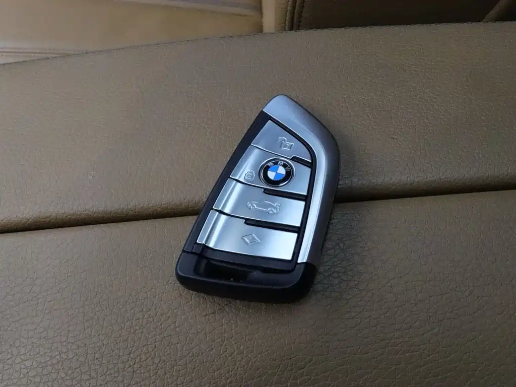 BMW 6 Series GT — миниатюра 13