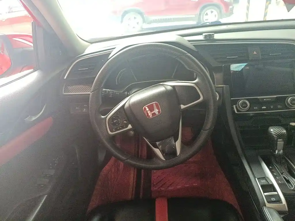Honda Civic — миниатюра 6