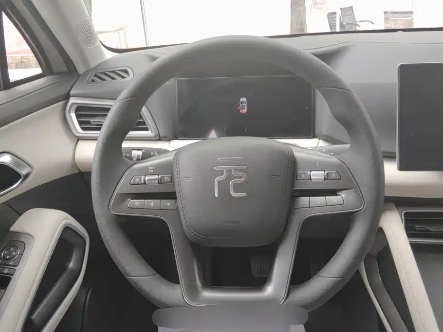 BYD Yuan UP — миниатюра 15