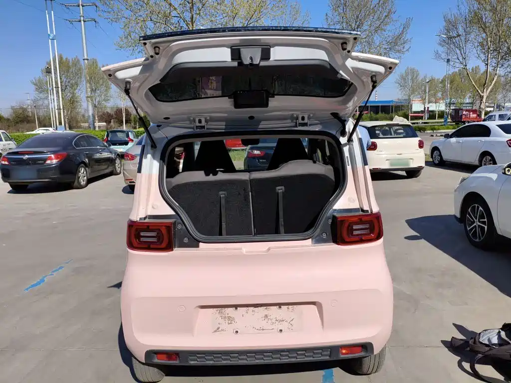 Wuling MINIEV — миниатюра 19