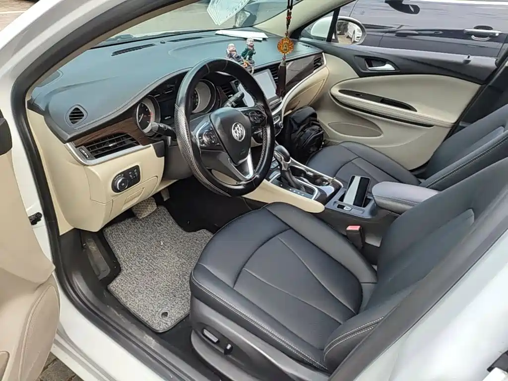 Buick Verano — миниатюра 16