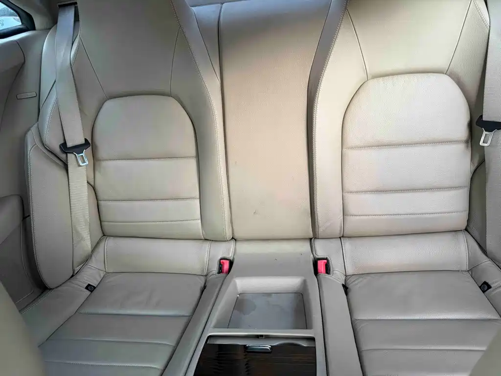 Mercedes-Benz E-Class (Import) — миниатюра 7