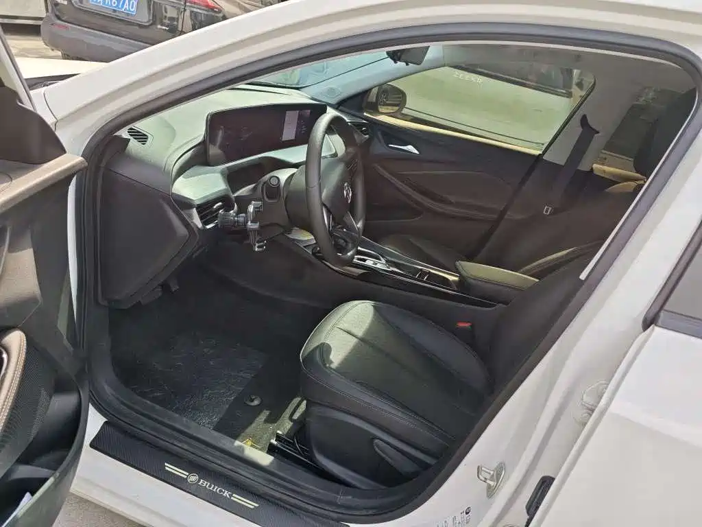 Buick Verano — миниатюра 4