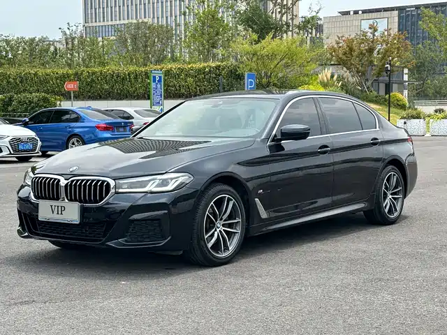 2021 BMW 5er