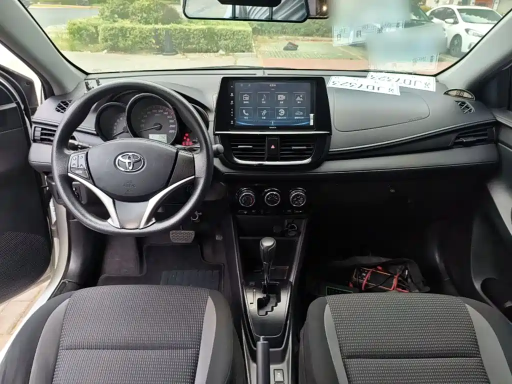 Toyota Vios — миниатюра 10