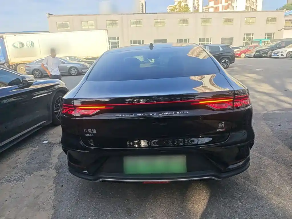 BYD Han — миниатюра 6