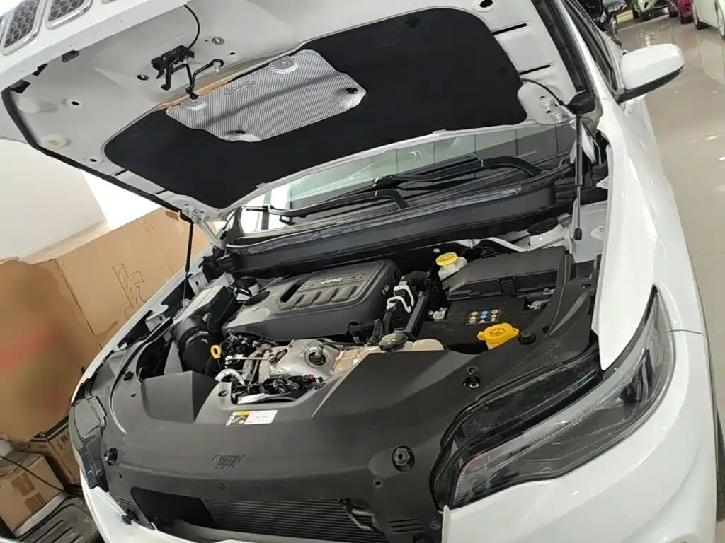 Jeep Cherokee — миниатюра 20