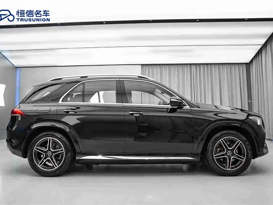 Mercedes-Benz GLE (Import) — миниатюра 4