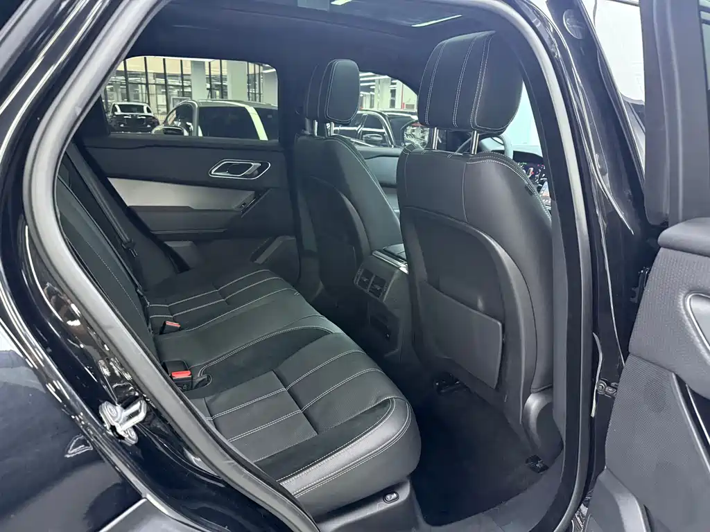 Land Rover Velar — миниатюра 9