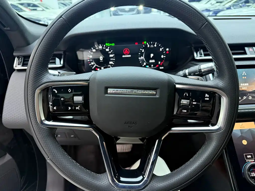 Land Rover Velar — миниатюра 12