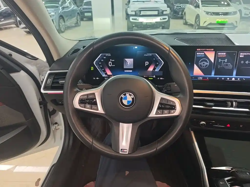 BMW i3 — миниатюра 11