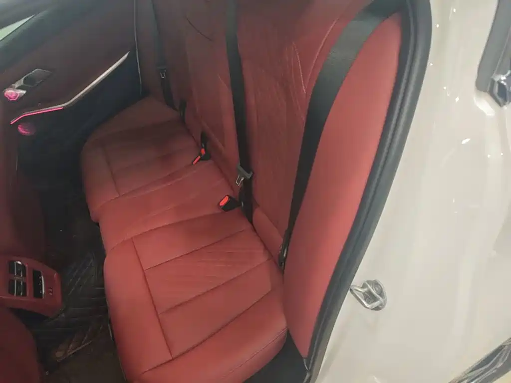 BMW i3 — миниатюра 17