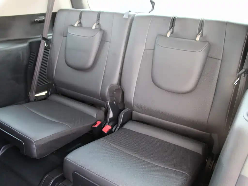 Toyota Prado — миниатюра 10