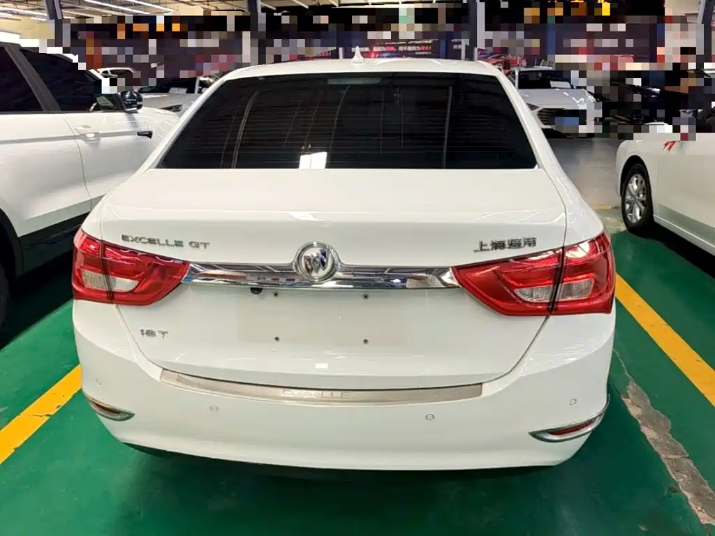 Buick Excelle — миниатюра 6