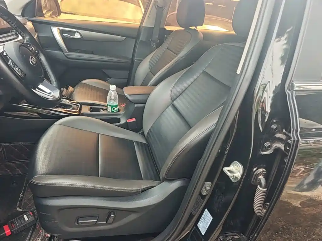Kia Sportage — миниатюра 15