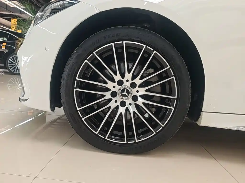 Mercedes-Benz C-Class — миниатюра 23