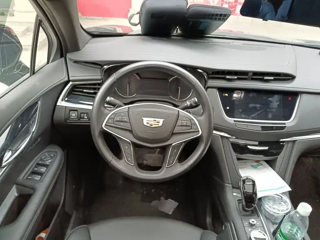 Cadillac XT5 — миниатюра 11