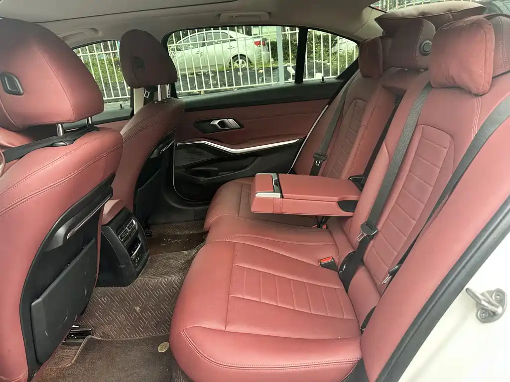 BMW 3 Series — миниатюра 19